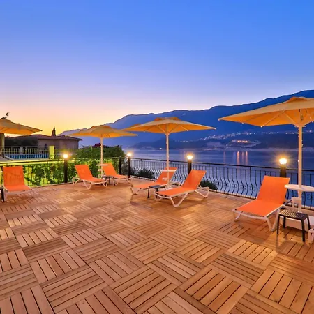 Atalante Hotel 2*