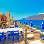 Atalante Hotel