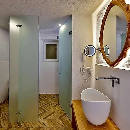 Atalante Otel Kaş
